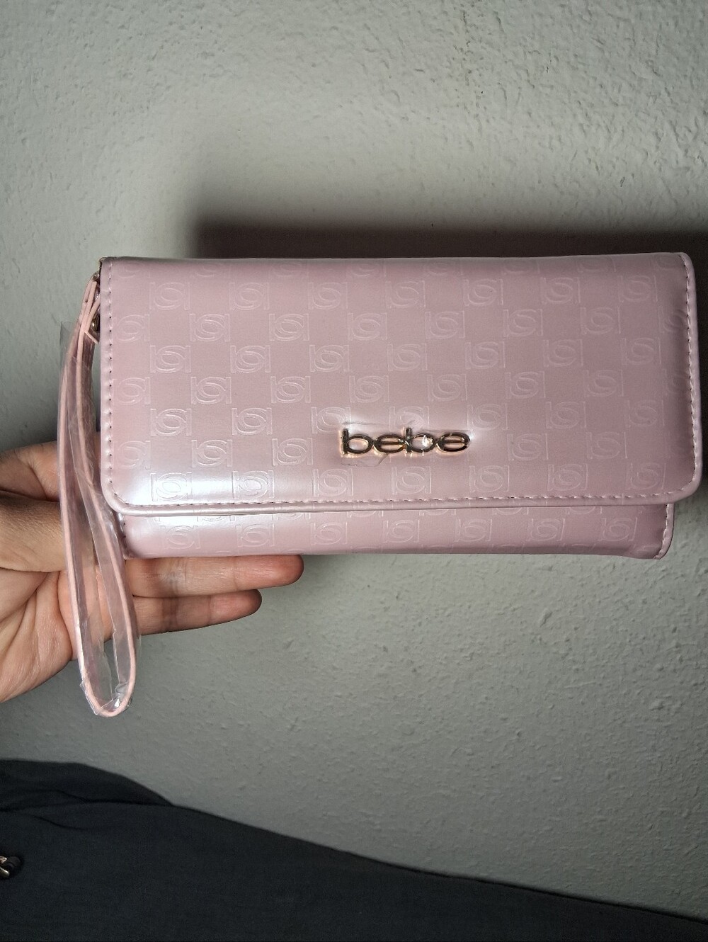 NWT BEBE baby Pink Patent Trifold Wallet